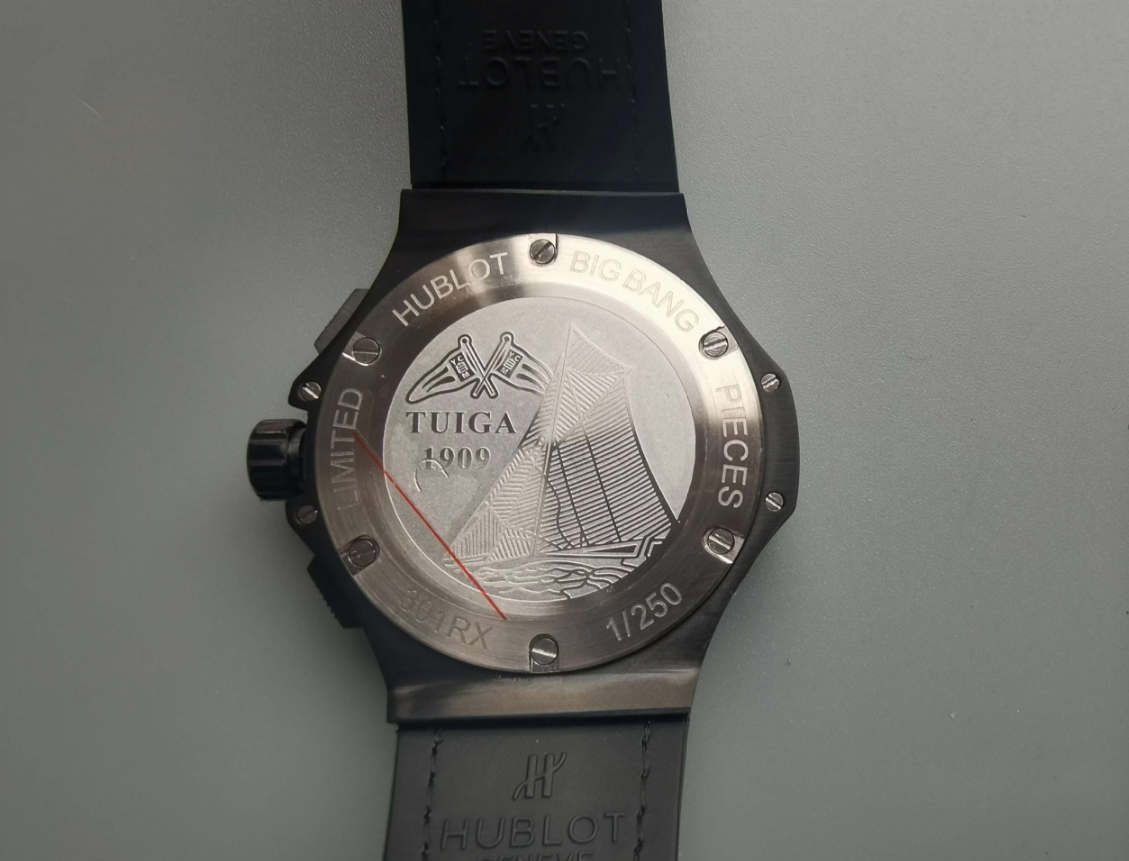 Hublot 44mm 301.CK.1140.RX Men Quartz 44 MM - gallery