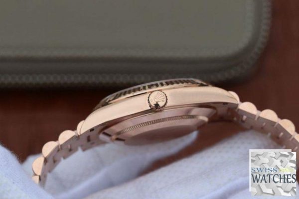 ROLEX DAY DATE BROWN DIAL 18K ROSE GOLD 40MM SWISS REPLICA 228235.9 - gallery