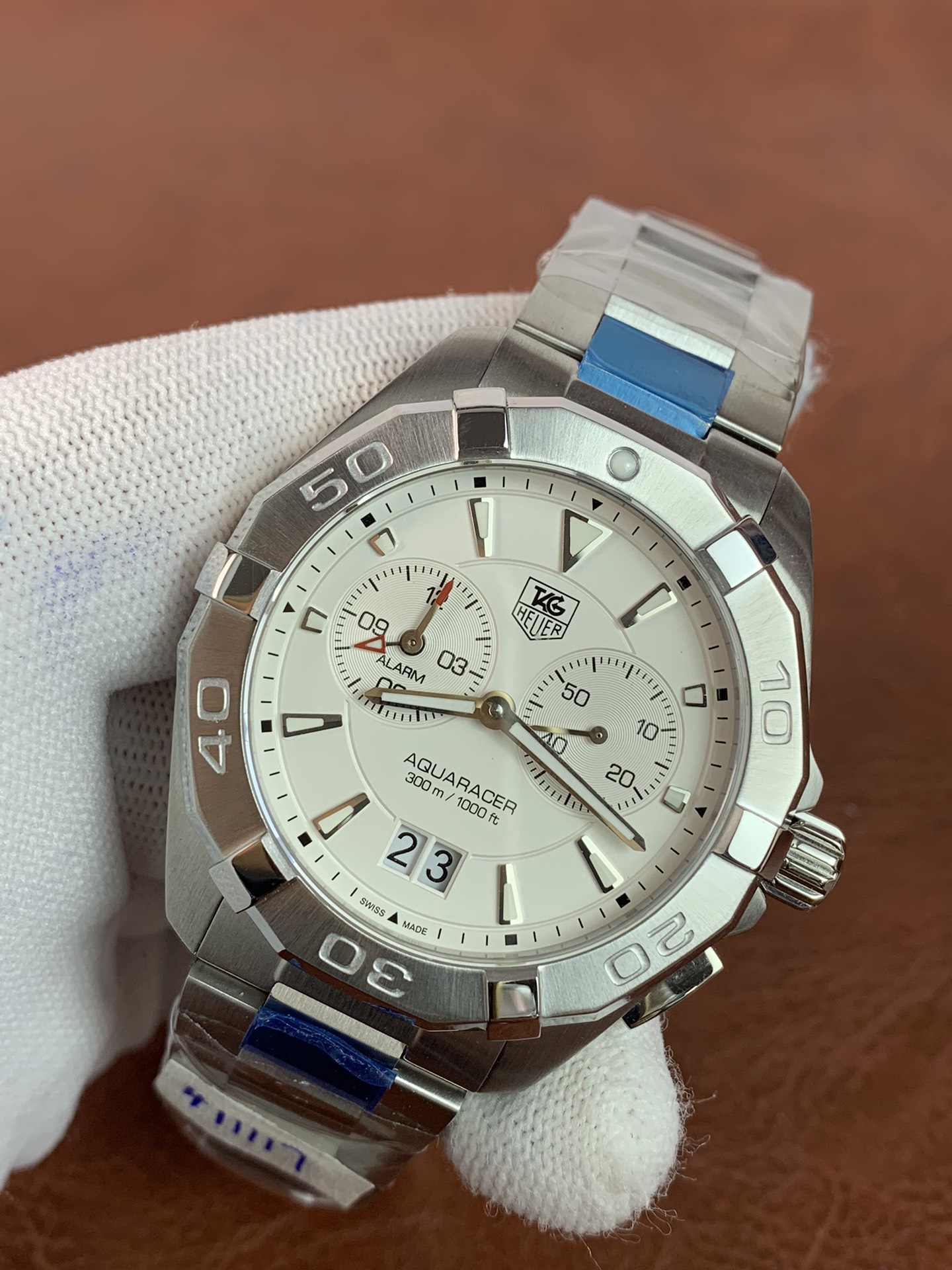 Tag Heuer Aquaracer 41mm WAY111Y.BA0928 - gallery